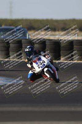 media/Oct-11-2025-CRA (Sat) [[48ae399f89]]/Races/Race 10/